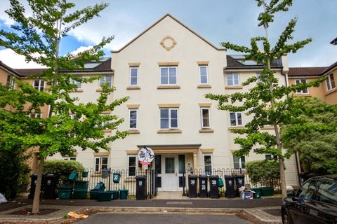 Wood Mead, Bristol, South Gloucestershire BS16