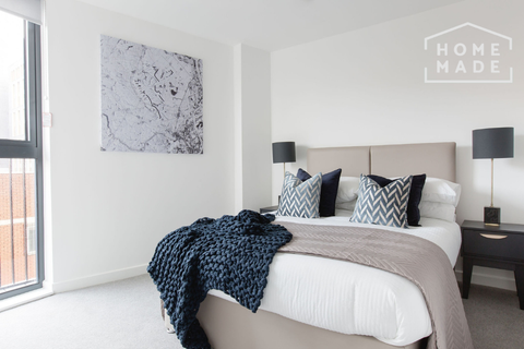Vox, Trentham Street M15