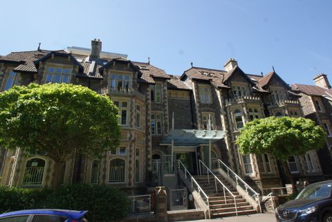 Royal Parade, Elmdale Road, Clifton, Bristol BS8