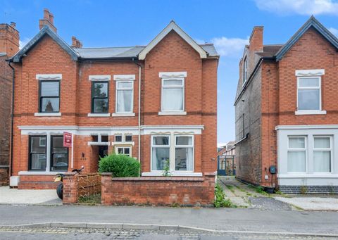 College Street, Long Eaton NG10
