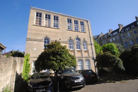 The Old School House, Harley Street, Bath BA1