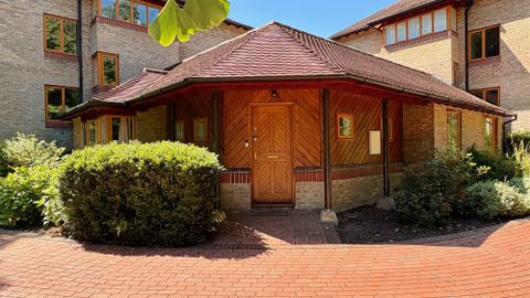 Brooklands Court, Brooklands Avenue, Cambridge, Cambridgeshire CB2