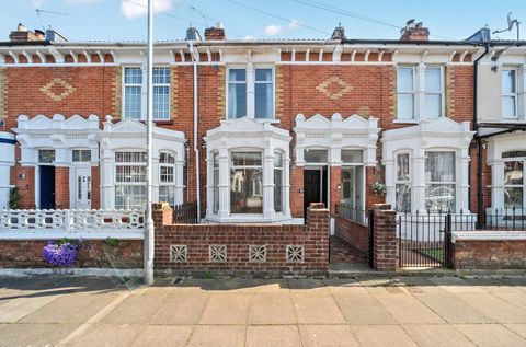 House in Portsmouth, Buckland - View 2