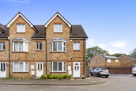 Snowberry Close, Bristol BS32