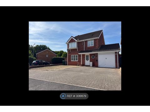 Hollington Drive, Pontprennau, Cardiff CF23