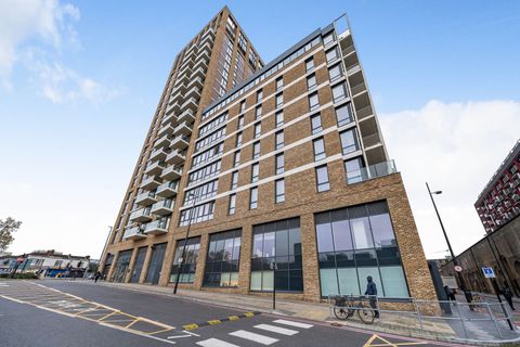Apartment in London, Royal Borough of Greenwich - View 2