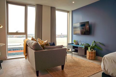 William Jessop Way, Liverpool L3, Studio to rent