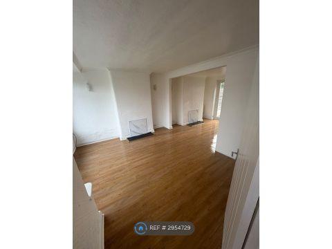 North Clifden Lane, Salford M7