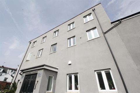 Russell Court, Russell Street, Cardiff CF24