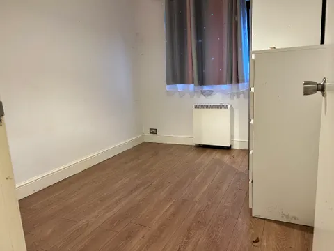 Alders Close, London E11 - Widok 5