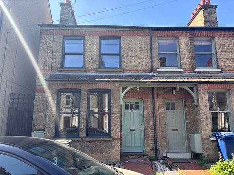 Corona Road, Cambridge CB4