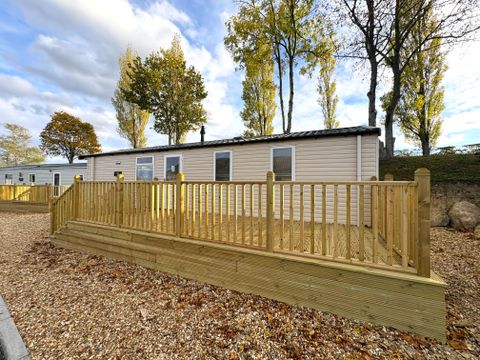 Springfield Pool Mobil Springfield Park, Exeter EX6, 2 bed mobile/park home to rent, £1,200 ...