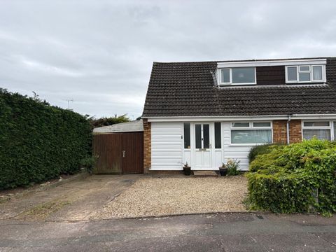 House in Kingsthorpe NN2, Kingsthorpe - View 2