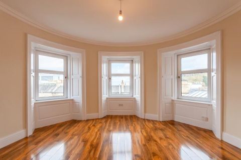 Nicolson Street, Southside, Edinburgh EH8