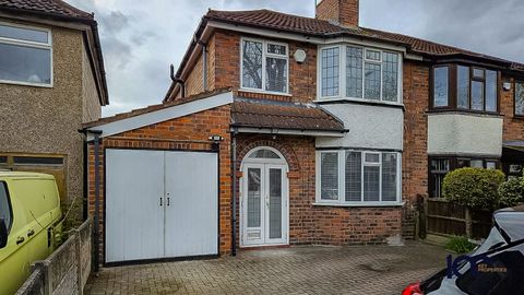 Deyncourt Road, Wolverhampton WV10
