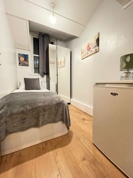 London SW9, Room to rent
