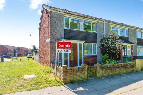 Gainsborough Close, Southampton SO19