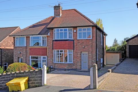 Greystones Close, Greystones S11