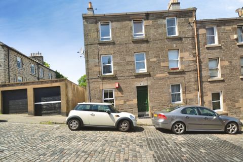 Newhaven Road, Edinburgh EH6