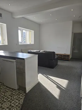 Apartment in Swansea SA1, Castle - View 5