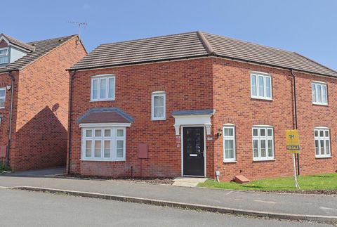 Jefferson Way, Bannerbrook Park, Coventry - Garage And Parking CV4