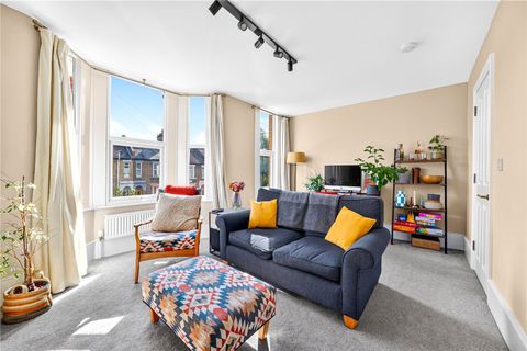 Markhouse Avenue, Walthamstow, London E17