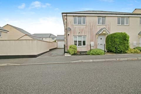 Penwethers Crescent Truro Cornwall Tr1 4 Bed Semi Detached House For