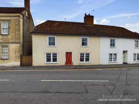 3 Bed Semi detached House For Sale In Vicarage Street Warminster BA12 3-bed-semi-detached-house-for-sale-in-vicarage-street-warminster-ba12
