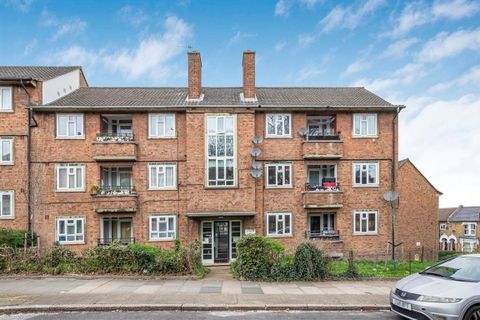 Cantwell Road, Woolwich SE18