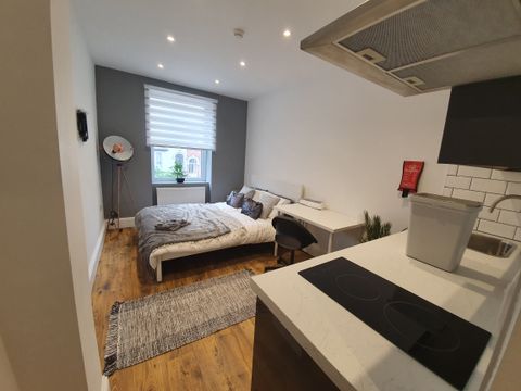 Radbourne Street, Derby DE22, Studio to rent