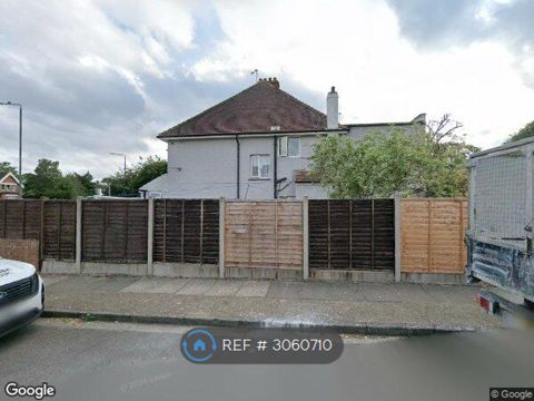 Woolwich Road, London SE2