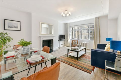 Richmond Court, 200 Sloane Street SW1X