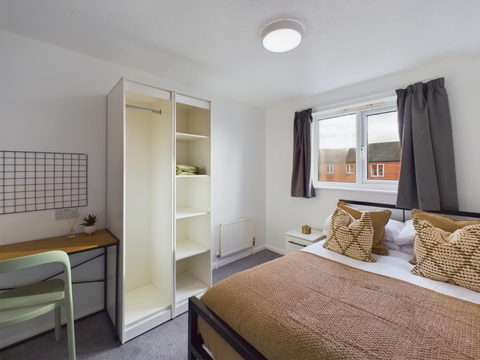 Mint Road, Leicester LE2, Room to rent