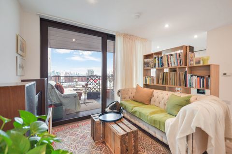 Gillender Street, London E3