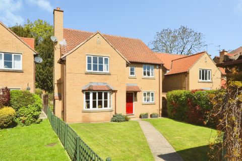 Orchard Croft, Wales, Sheffield S26