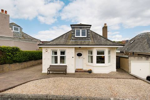 18 Pentland Grove, Edinburgh EH10