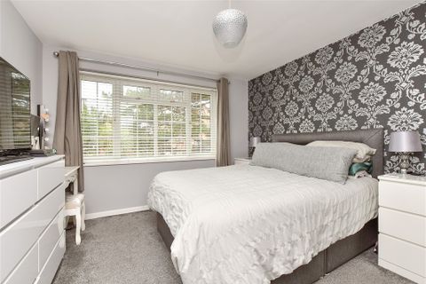 Thicket Road, Sutton, Surrey SM1