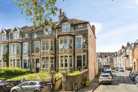 Cheltenham Crescent, Cheltenham Road, Bristol BS6, Room to rent