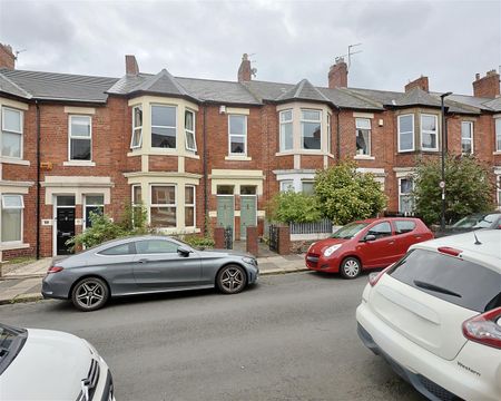 Apartment in Newcastle upon Tyne, South Gosforth - View 2