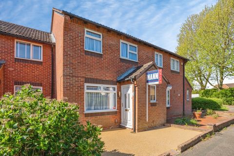 Ecton Lane, Portsmouth, Hampshire PO3