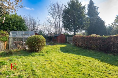 Maidavale Crescent, Styvechale CV3