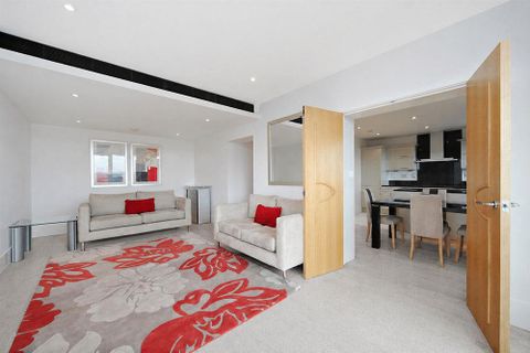 Weymouth Street, Fitzrovia, London W1W