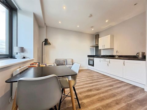 Crosby Road North, Crosby, Liverpool L22, Studio for sale