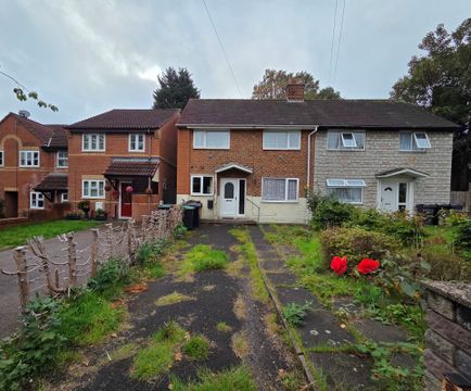 151 Collingbourne Avenue, Castle Bromwich, Birmingham, West Midlands B36