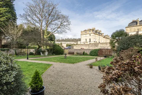 Great Pulteney Street, Bath BA2 - View 5