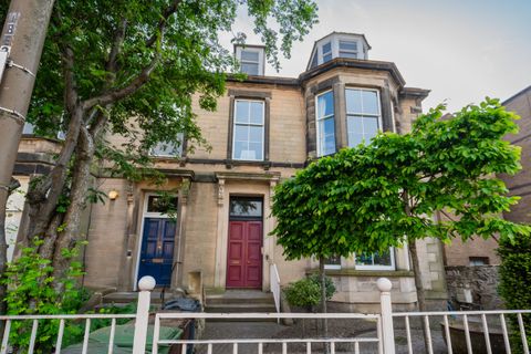 47 Flat 2 Inverleith Row, Edinburgh EH3
