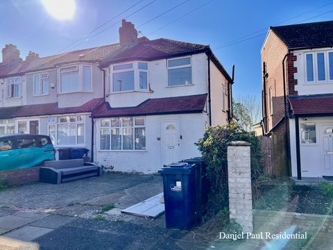 Conway Crescent, Perivale UB6