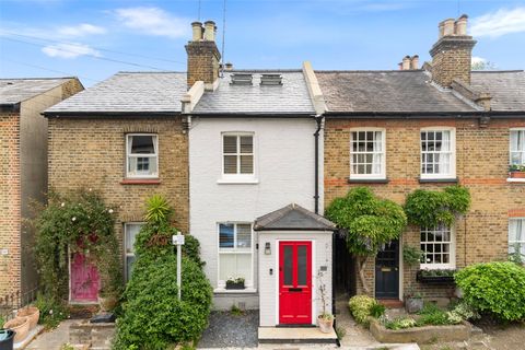 Albert Road, Twickenham TW1