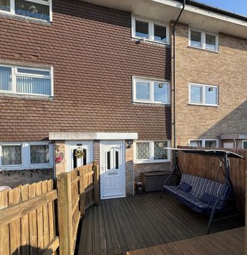 Wadhurst Gardens, Southampton SO19