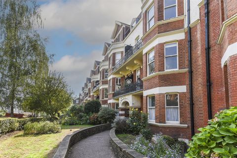 Honeybourne Road, West Hampstead NW6
